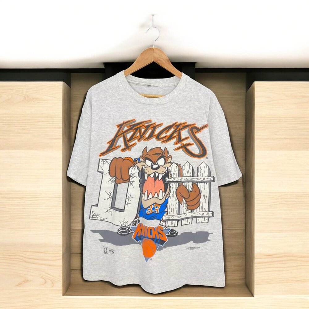 New York Knicks Graphic T shirt 90s Retro style basketball HN1492